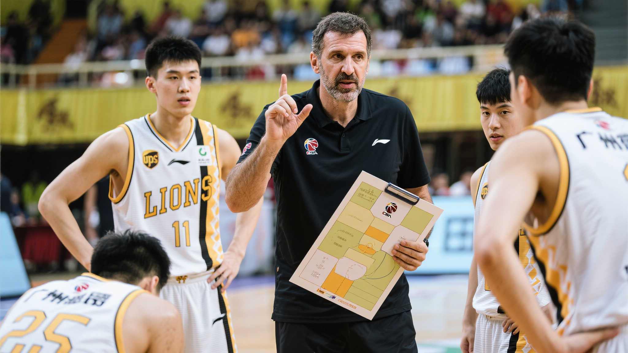 前广厦助教法莱卡斯新赛季加盟稠州男篮教练组,媒体爆料引热议 对于一个经验丰富且富有特色战术思维的篮球助理教练来